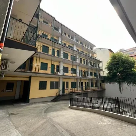 Navigli Bocconi - Free Private Garage Apartamento Milão